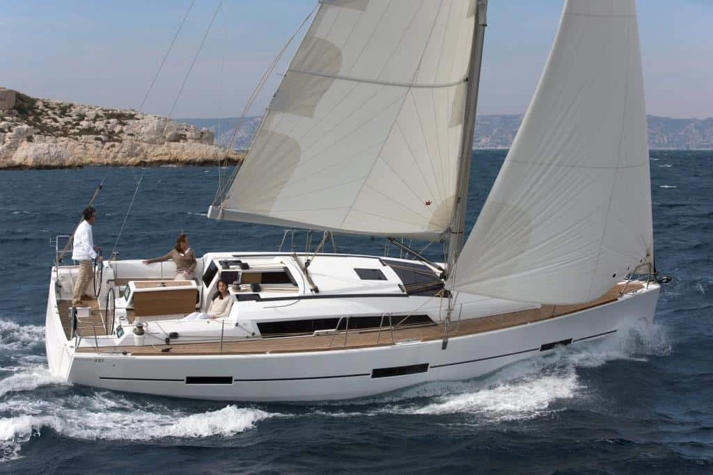 Private Yacht: Sailing the Cote D’Azur