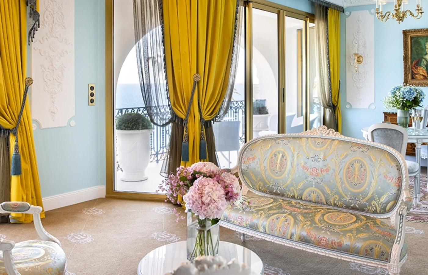 Luxury gay travel