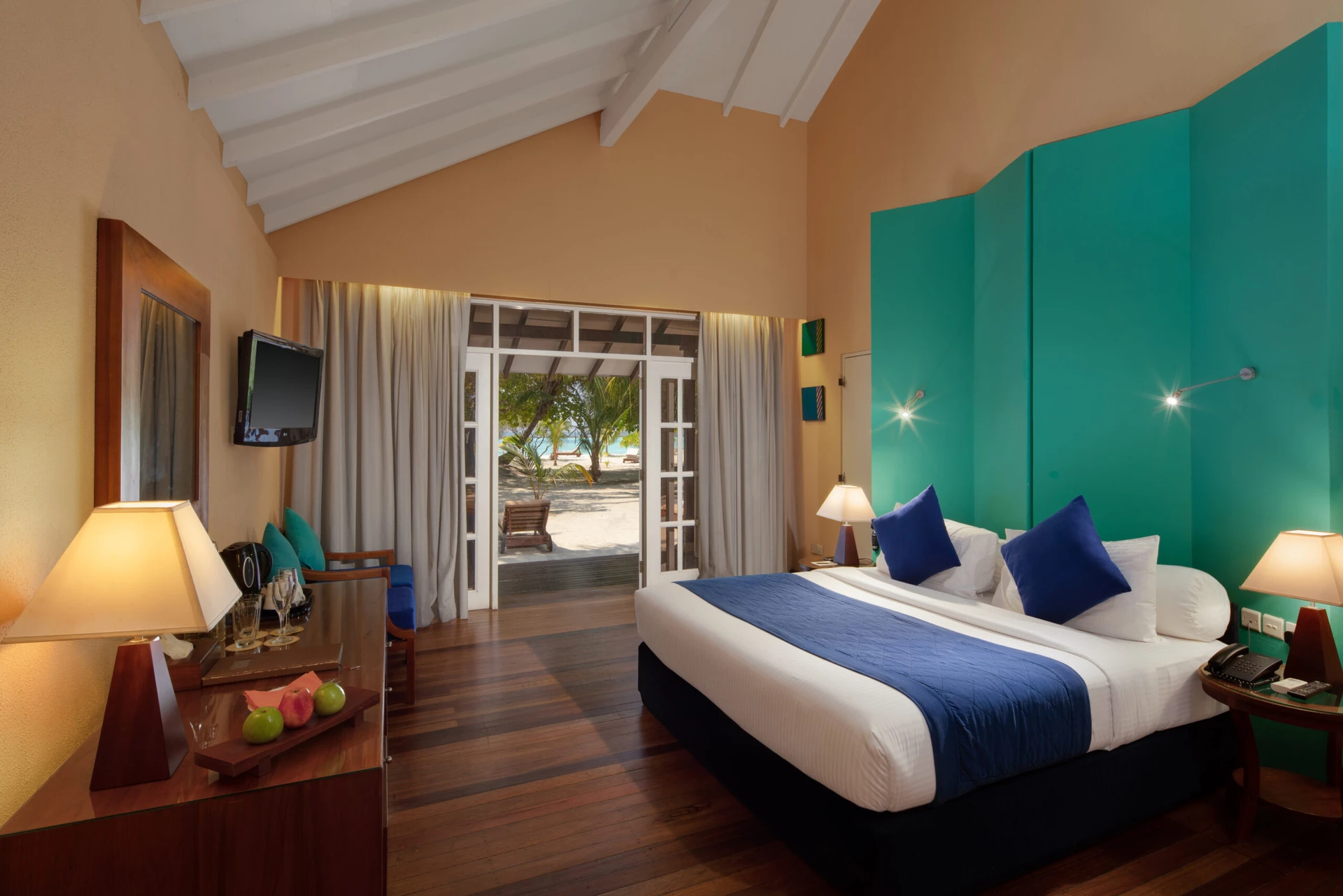 Luxury gay travel