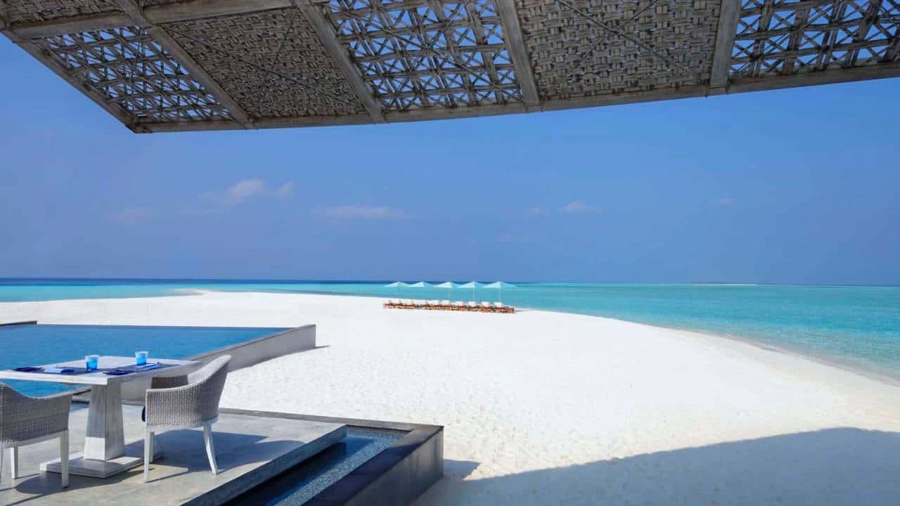 The Four Seasons Maldives at Landaa Giraavaru