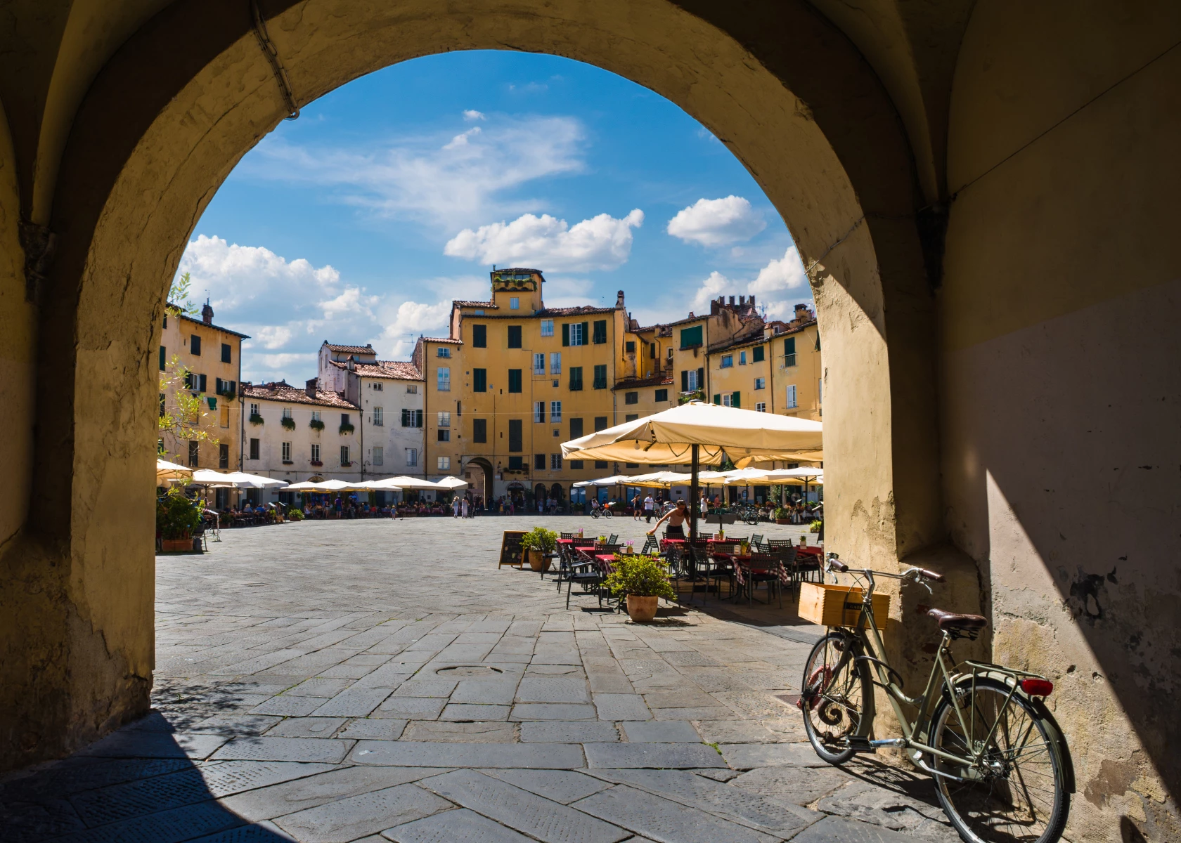 Gay Group Trip: Luxury Tuscan Summer