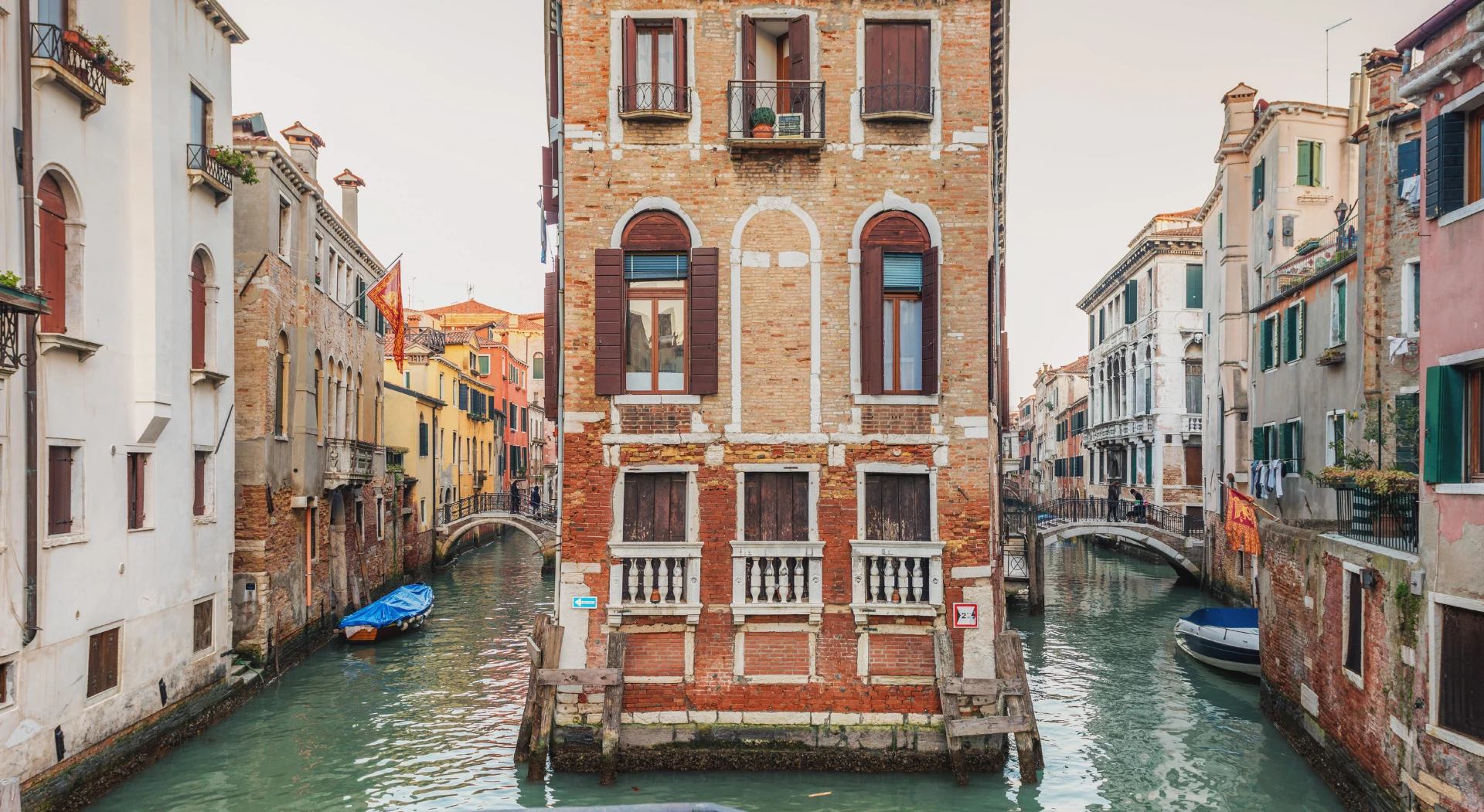 Italy: The Out Of Office Collection