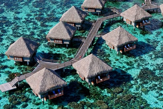 Tahiti Ia Ora Beach Resort