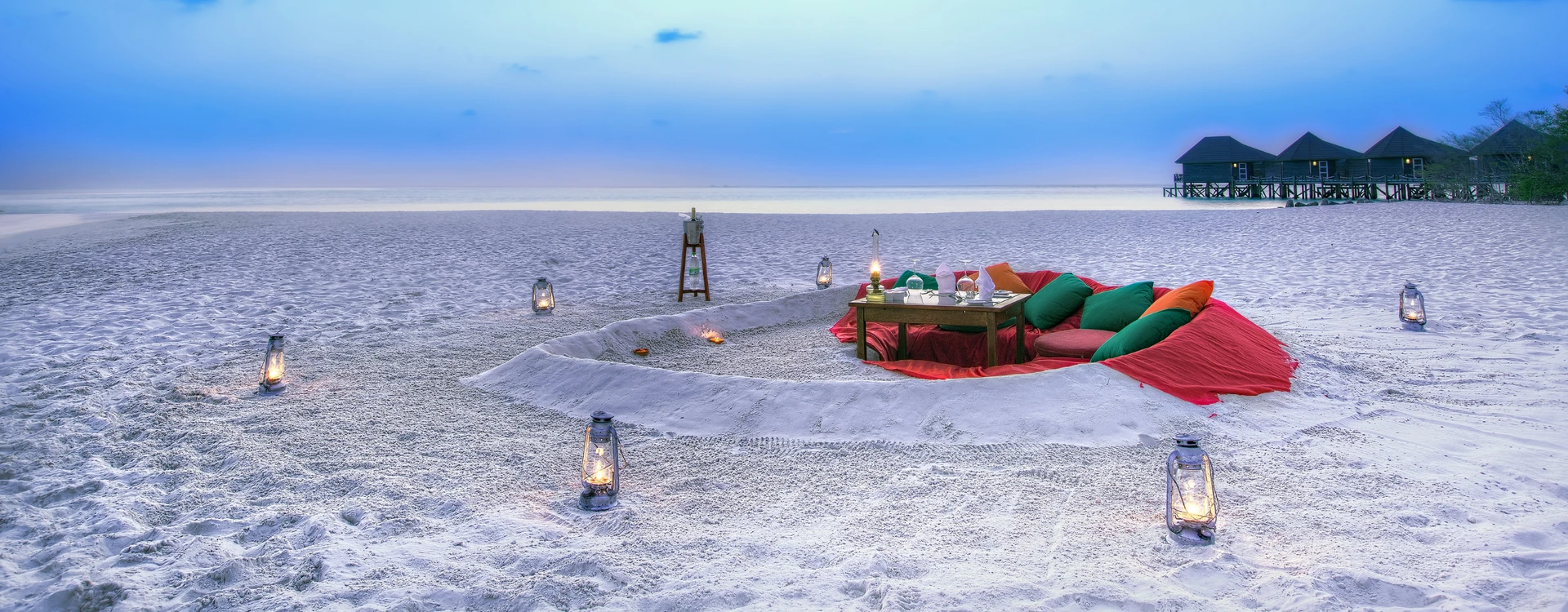 Luxury Symbolic Gay Wedding in the Maldives vacations