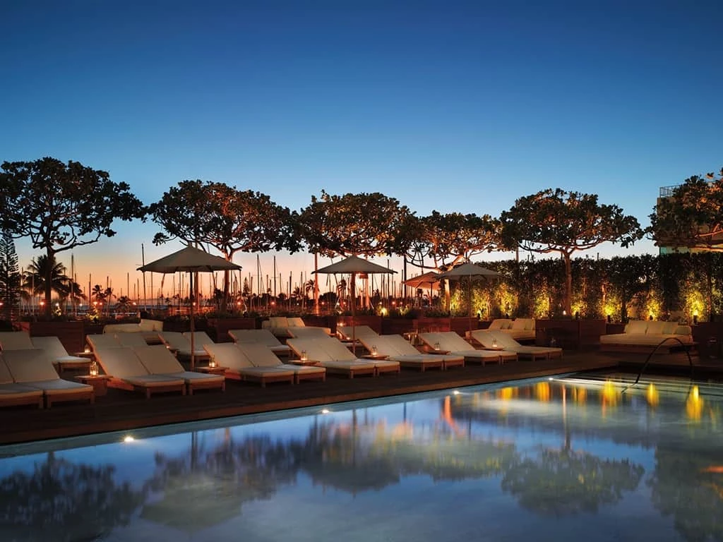 Luxury Hawaii Island Hopping