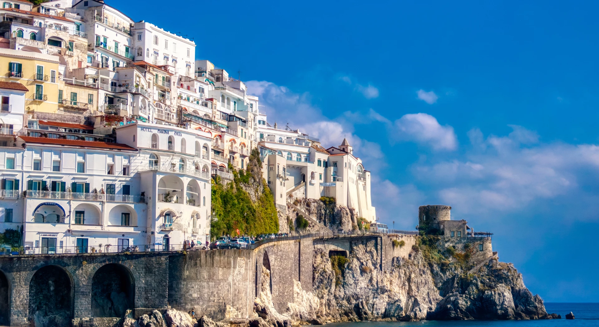 Sailing the Amalfi Coast