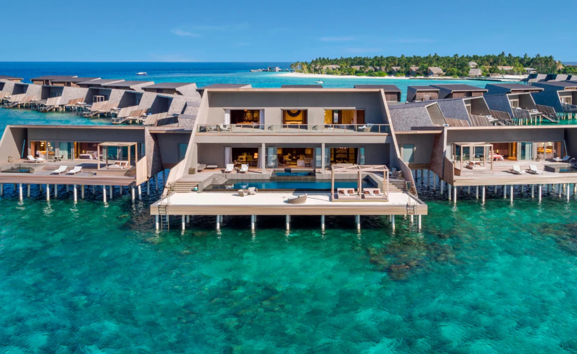 The St. Regis Maldives Vommuli Resort