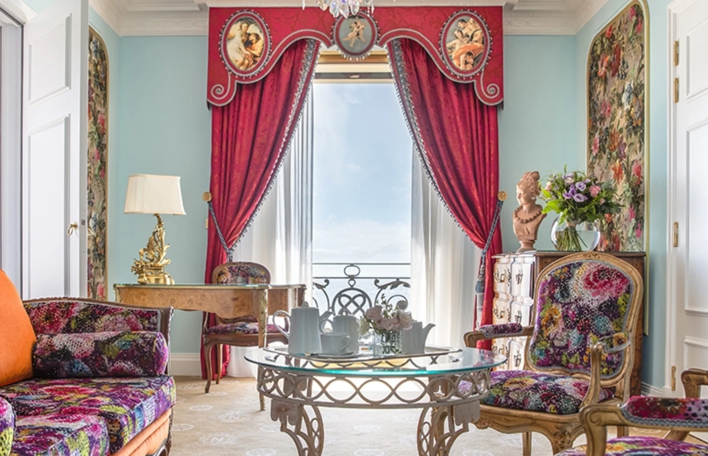 Luxury gay travel