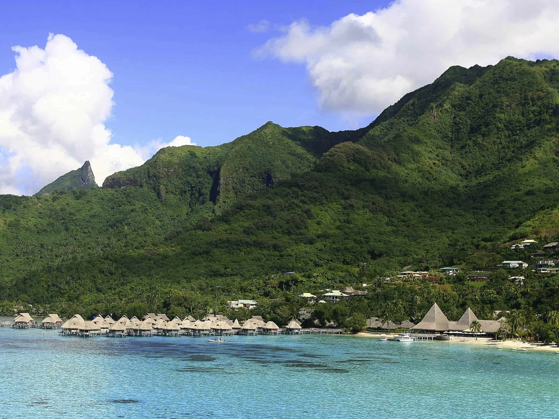 Sofitel Mo’orea Kia Ora Beach Resort