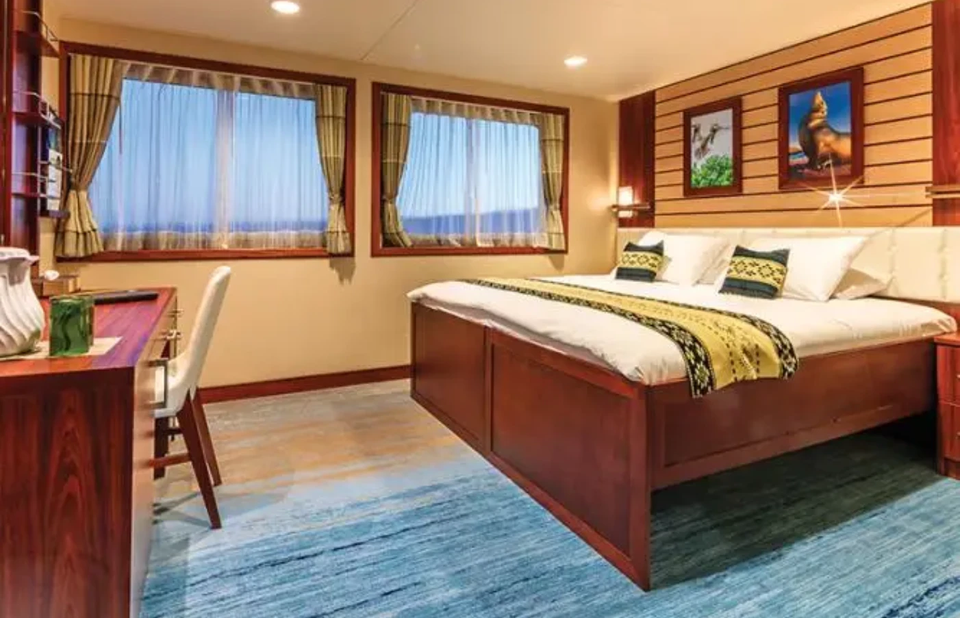Suite A Lounge Deck