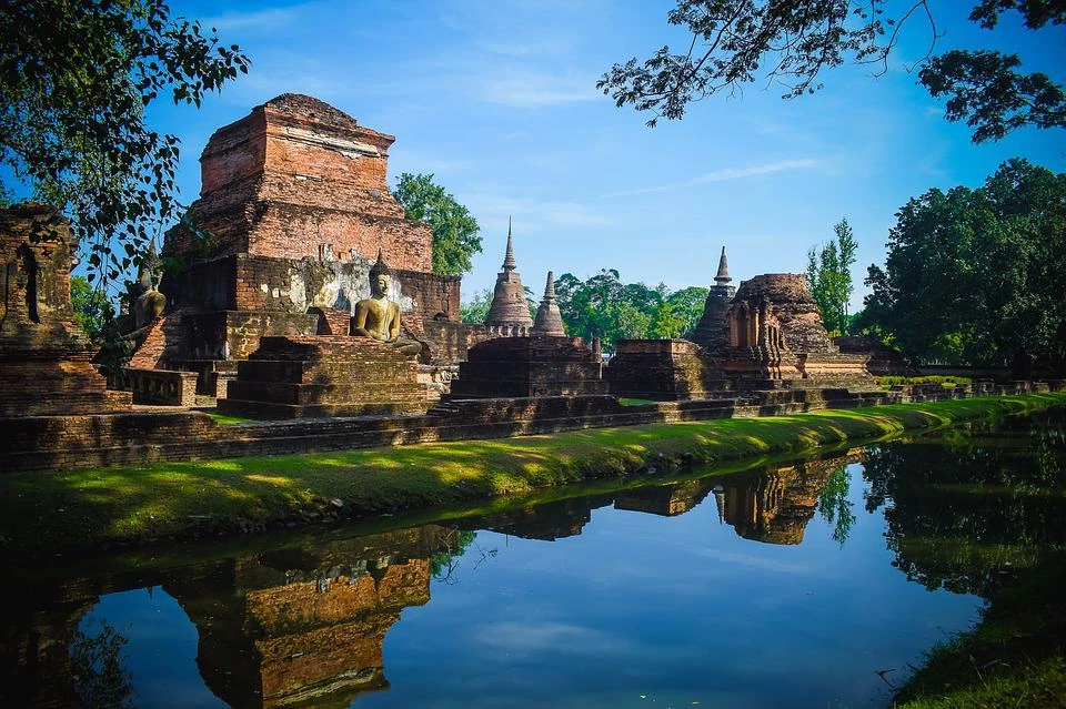 Luxury Gay Group Travel to Thailand 2025 & 2026 vacations
