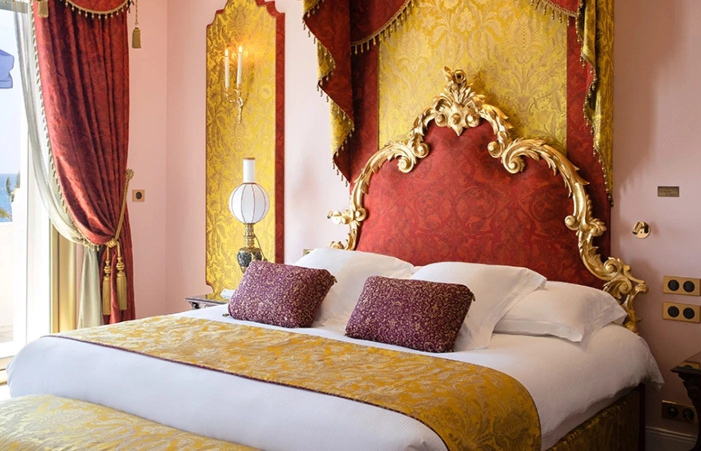 Luxury gay travel