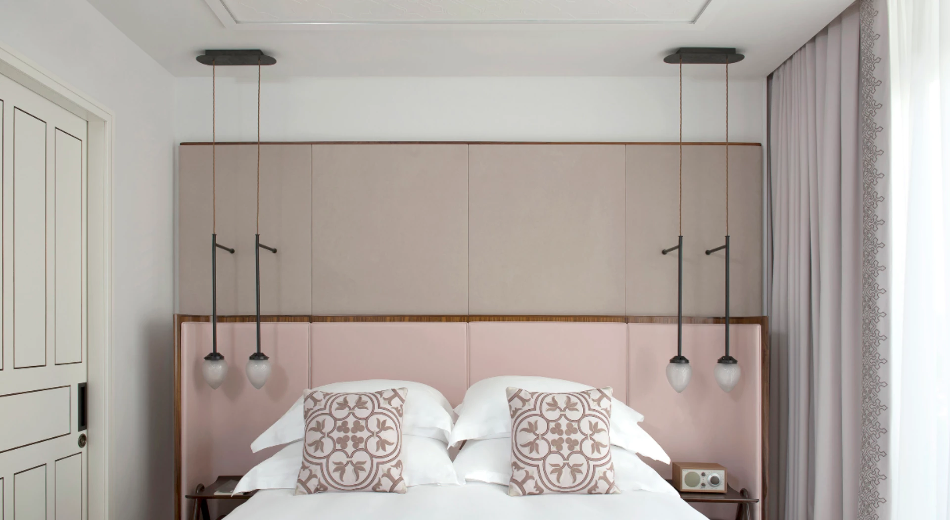 Luxury gay travel