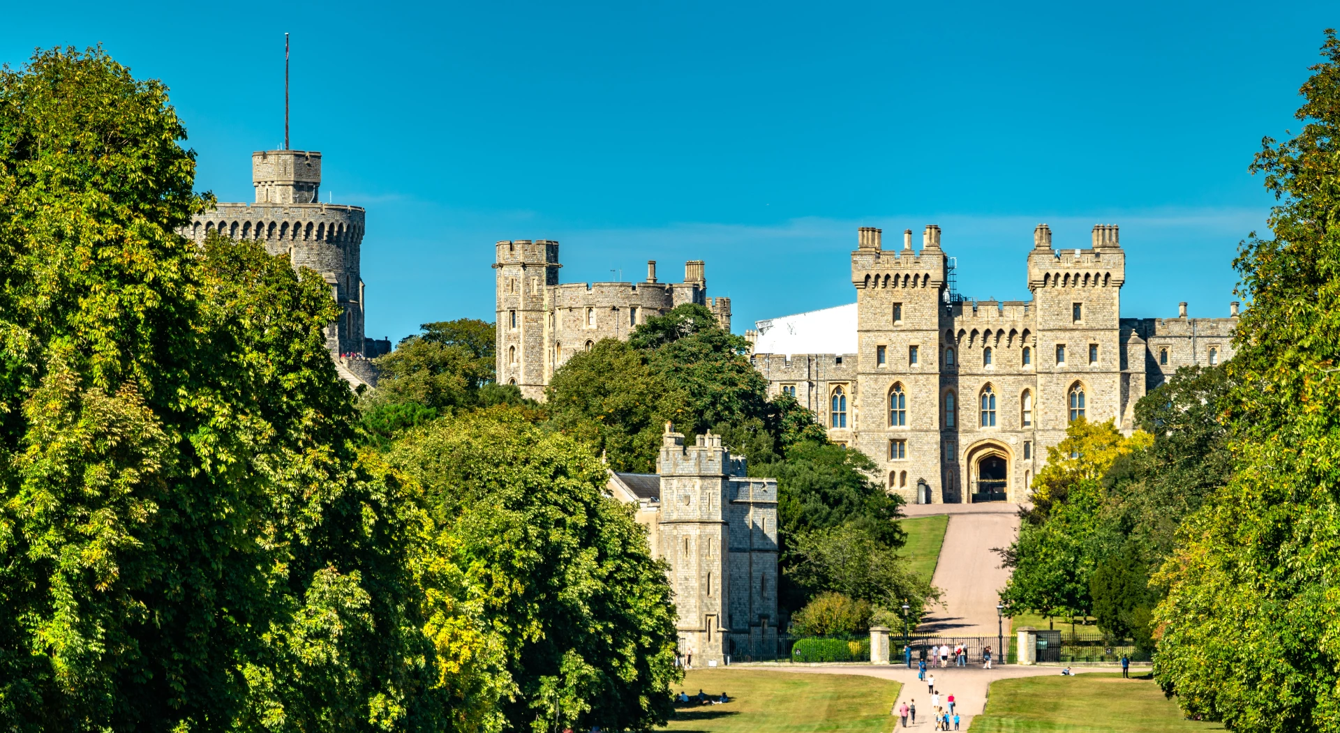 England: Crown And Country