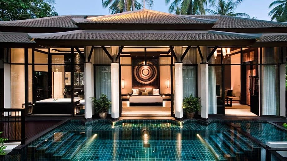 Luxury gay travel