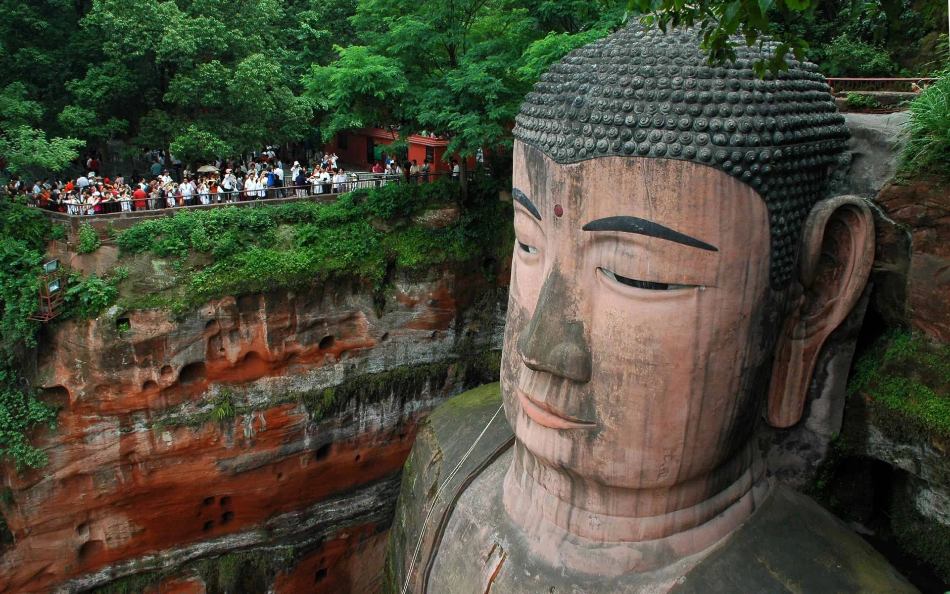 Luxury China’s Emeishan Hiking Adventure vacations