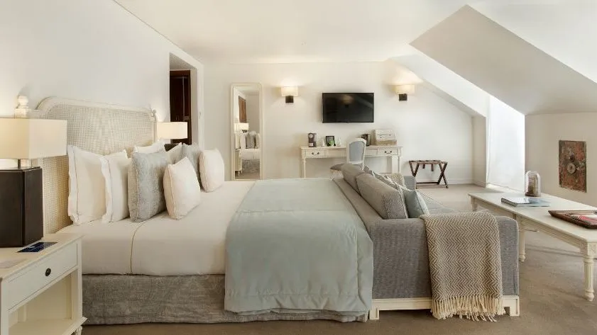 Luxury gay travel