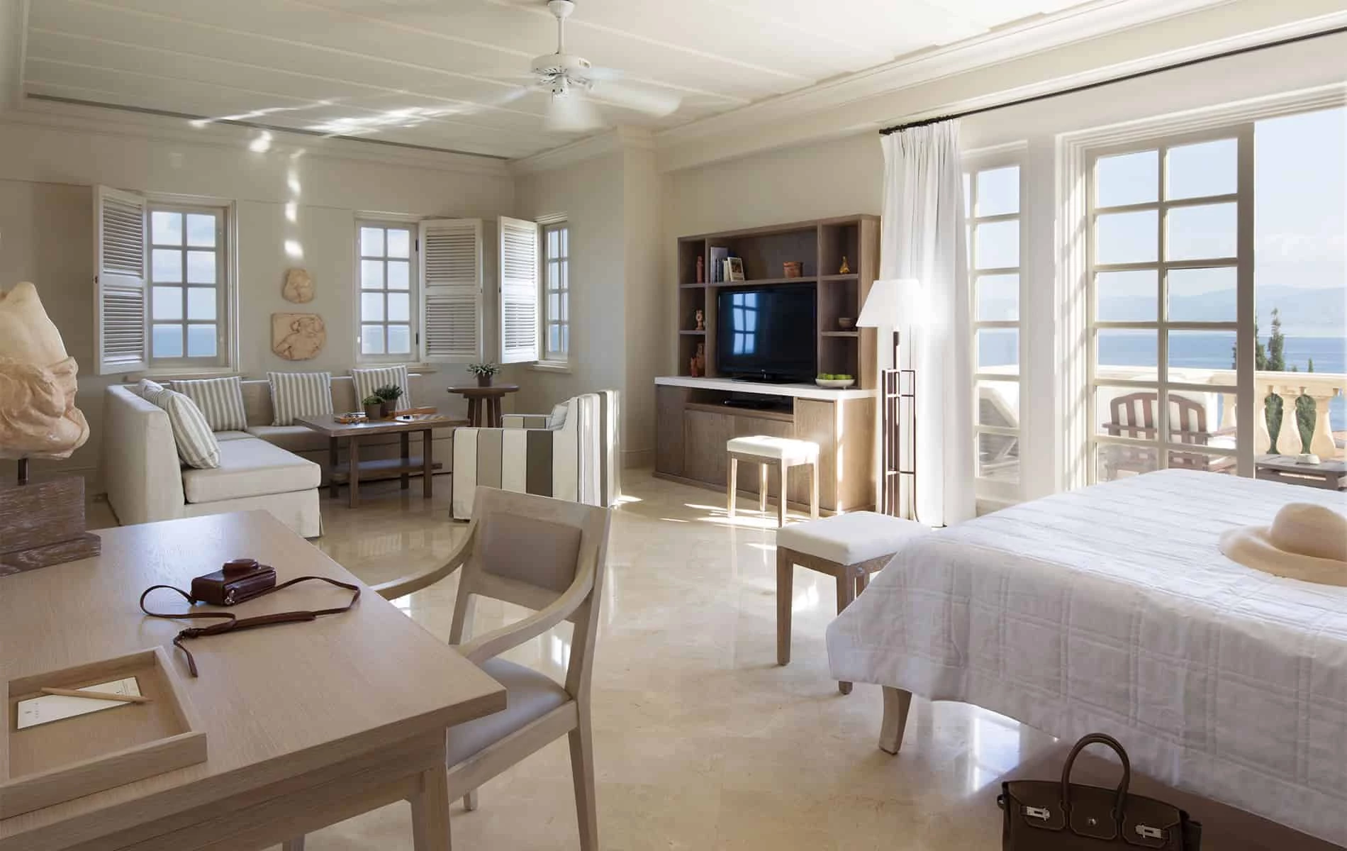 Anassa Hotel
