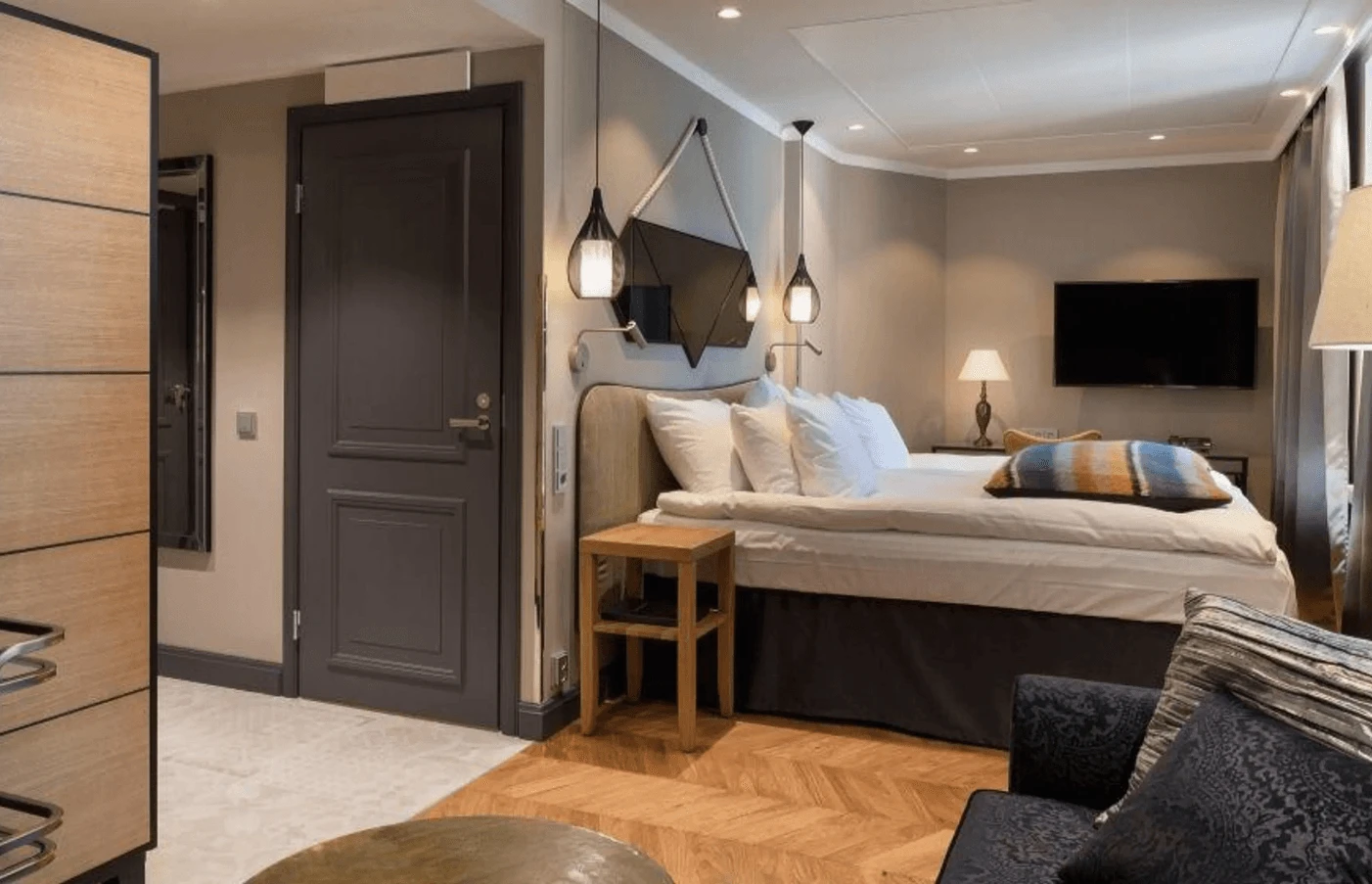 Luxury gay travel