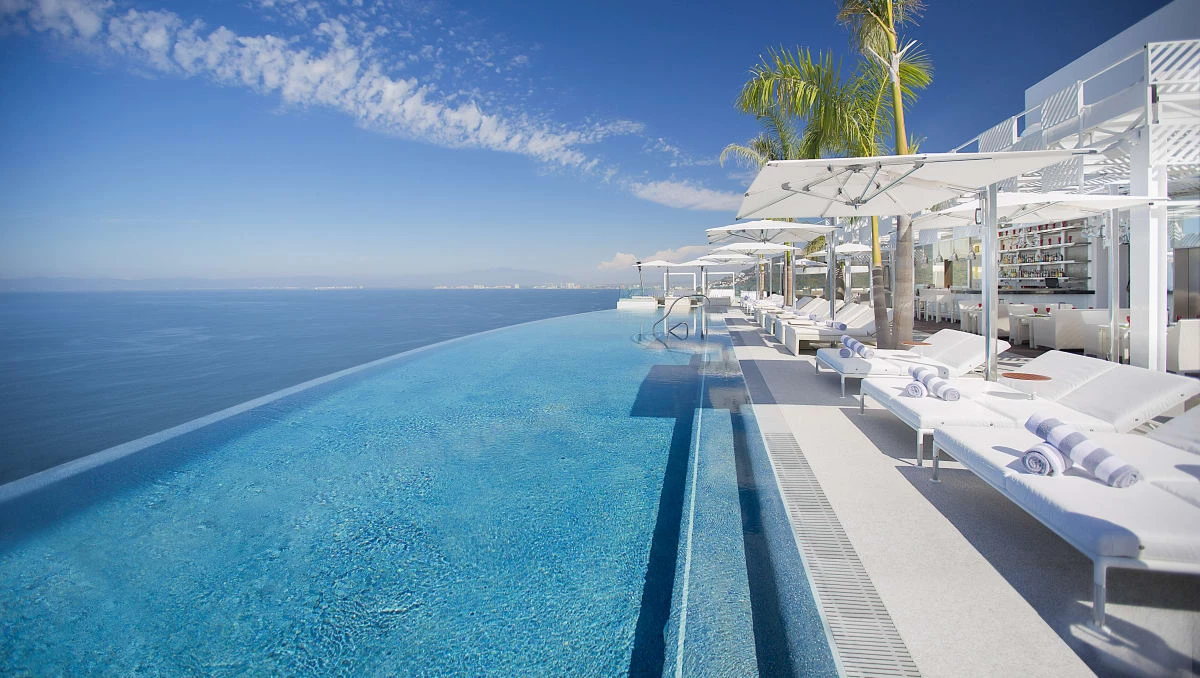 Ultimate Luxury: Mexico