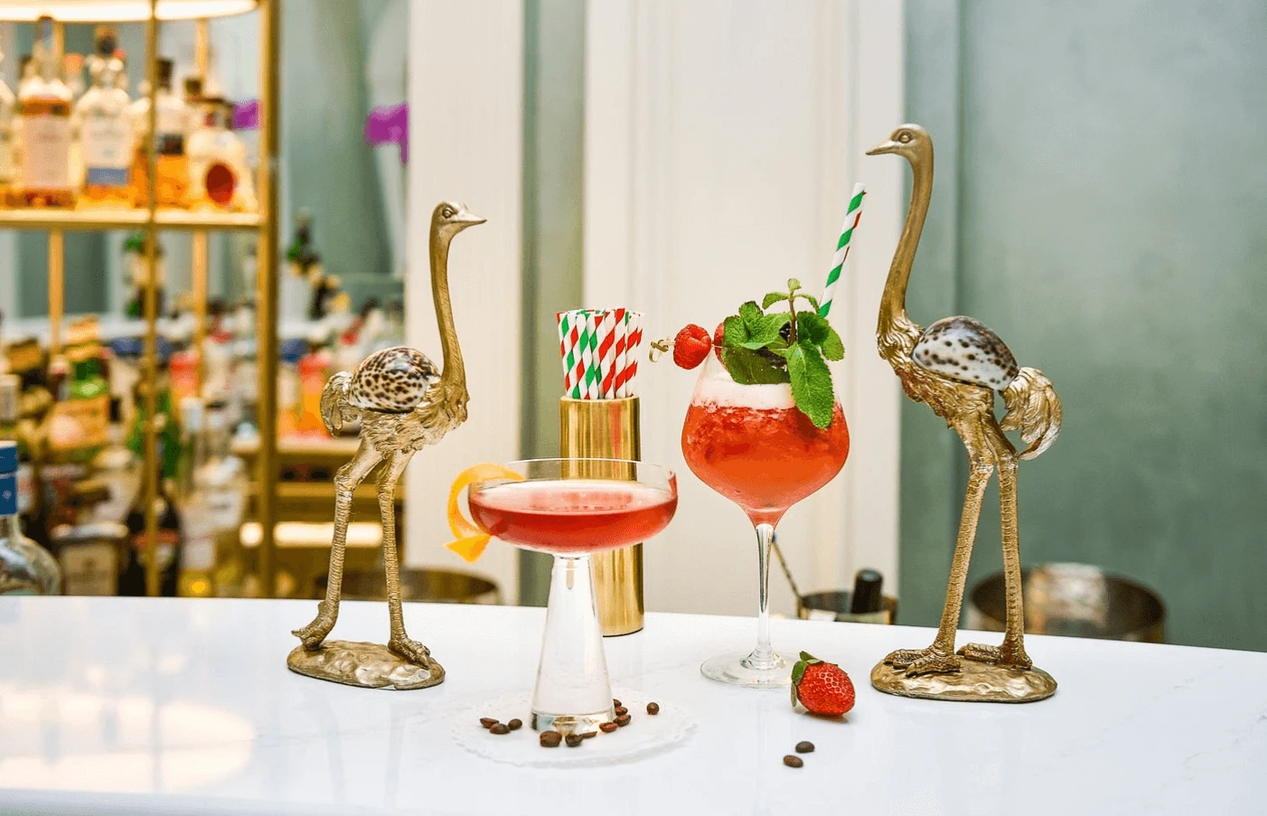 Lounge Bar