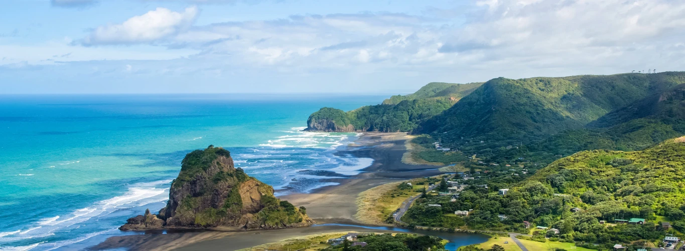 Piha Beach
