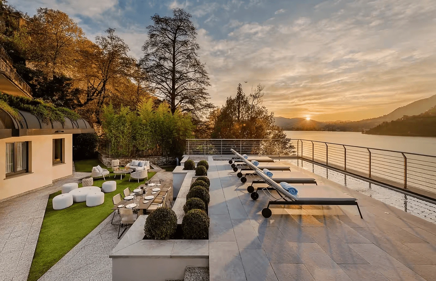 Luxury gay travel