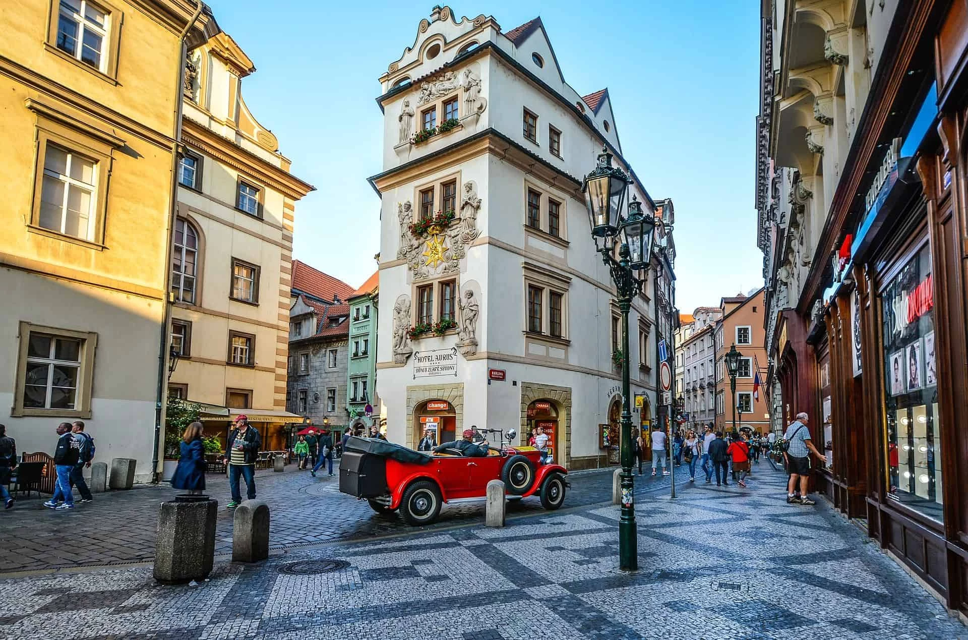 Gay Group Trip: Budapest, Bratislava, Vienna and Prague