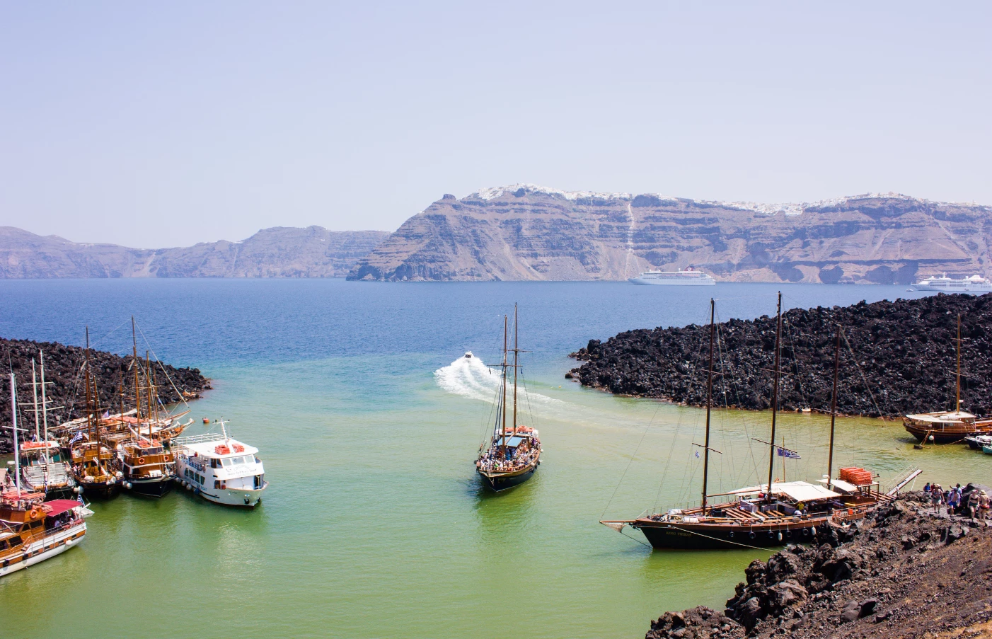 hot springs santorini