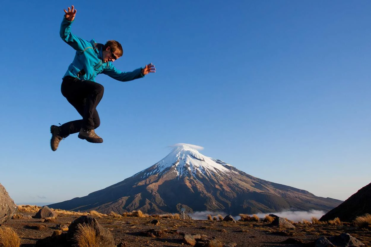 Gay Group Trip: New Zealand North And South